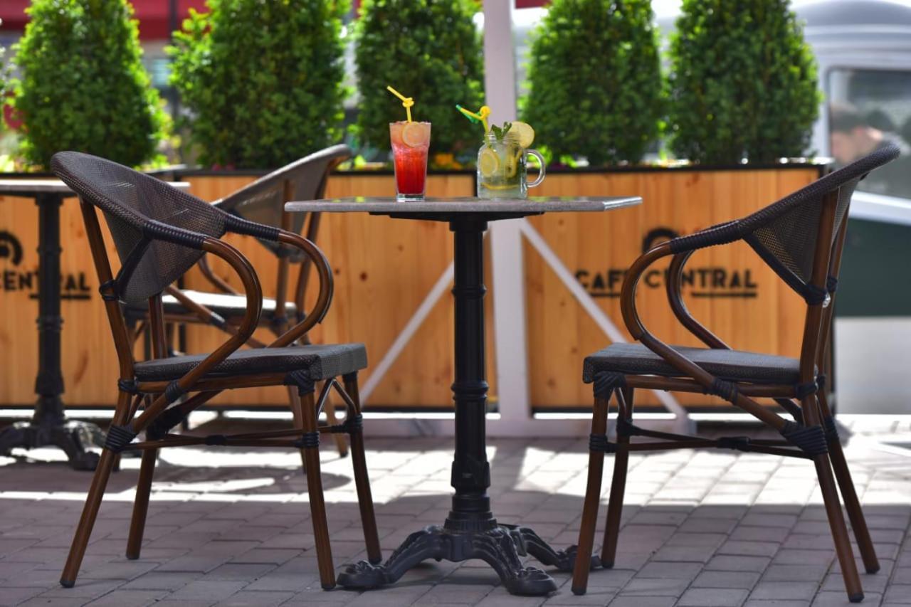 Central Hostel Şǝki Екстериор снимка